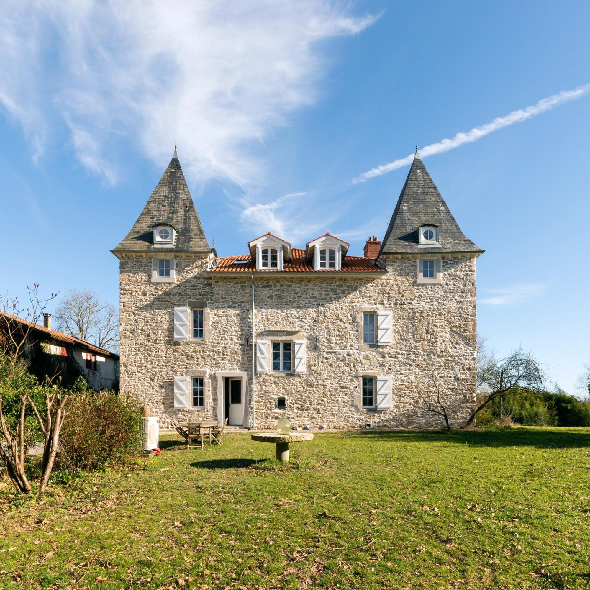Chateau De Souhy Urcuit Экстерьер фото